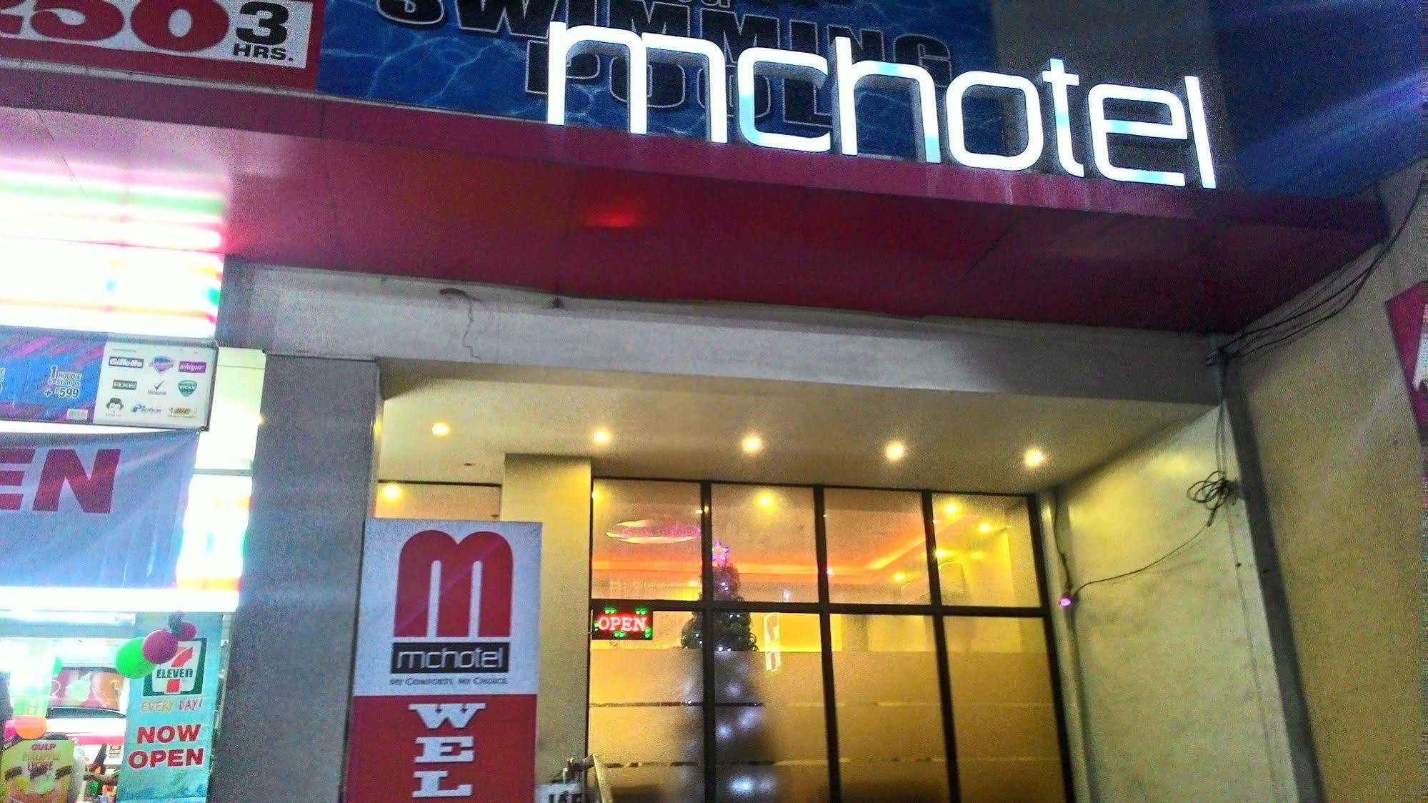Oyo 637 Fox Hotel Bandar Quezon Luaran gambar
